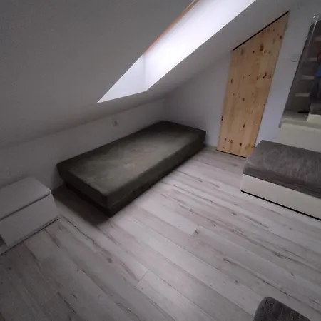 Przy Wiezy Apartment *